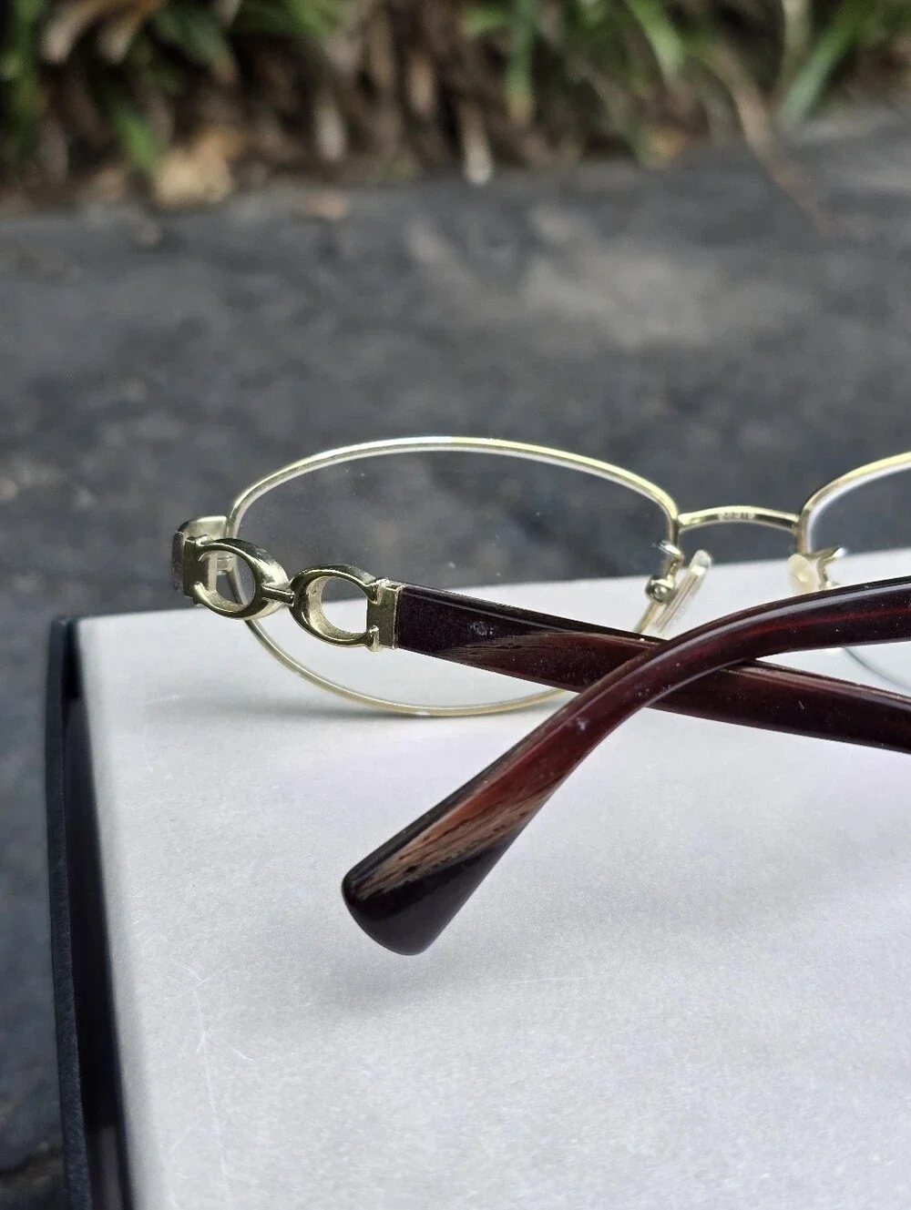 COACH HC5062 Stacy 9205 Gold Burgundy Horn size 52/16/135 Eyeglasses